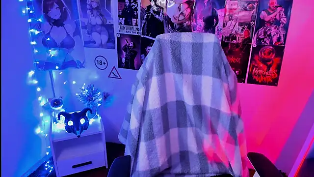 Snapshot of Rudy_02 chatting on 11/05/25, 10:02 Rudy 02 online show from 11/05/25, 10:02