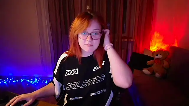 Rudy 02 online show from 12/22/25, 06:52