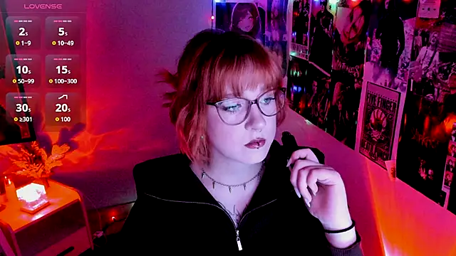 Snapshot of Rudy_02 chatting on 09/12/25, 09:47 Rudy 02 online show from 09/12/25, 09:47