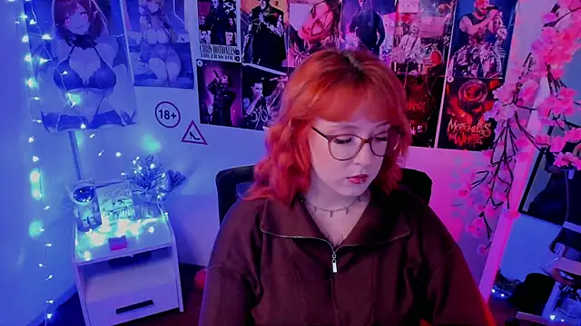 Snapshot of Rudy_02 chatting on 11/17/25, 11:20 Rudy 02 online show from 11/17/25, 11:20