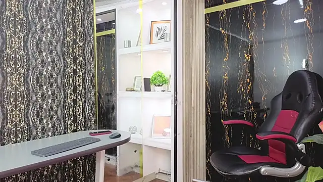 MirandaRossi online show from 03/12/26, 11:58