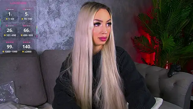 Snapshot of BambiAndAyline chatting on 12/16/25, 05:11 BambiAndAyline online show from 12/16/25, 05:11