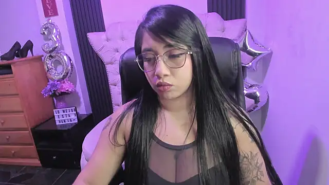 Sexy cristall  online show from 05/05/26, 08:23