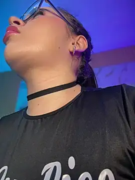 LylaLee111 online show from 03/12/26, 01:15