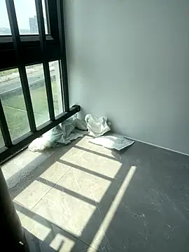 zqq5522 online show from 09/18/25, 03:53