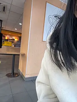 zqq5522 online show from 12/20/25, 06:38