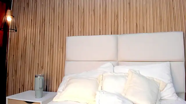 AshleyBelth  online show from 01/09/26, 11:00