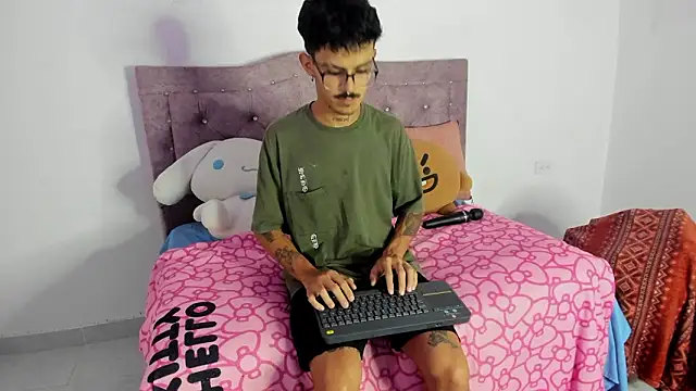 Ocsanis69 online show from 02/08/26, 01:36