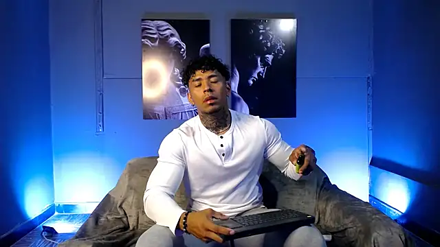 bradley smith online show from 11/30/25, 06:30