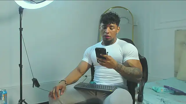 bradley smith online show from 10/19/25, 02:09