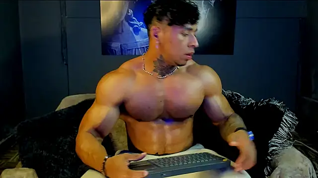 bradley smith online show from 12/18/25, 08:01