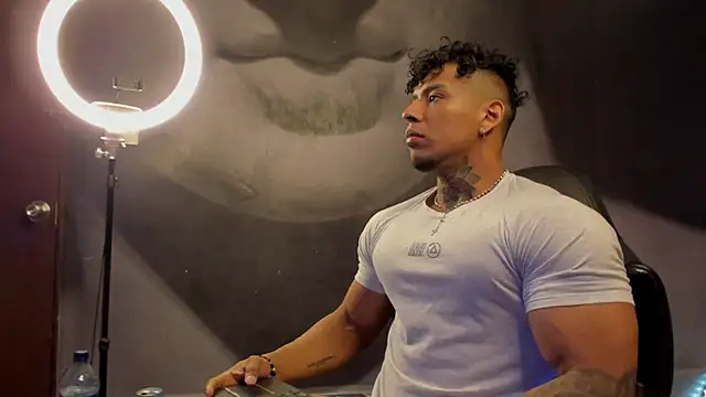 bradley smith online show from 03/18/25, 02:51