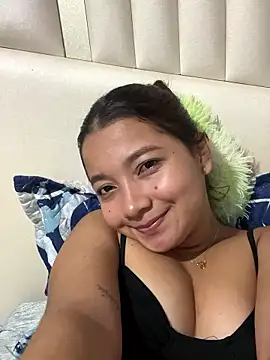 queen angelique online show from 01/17/26, 02:37