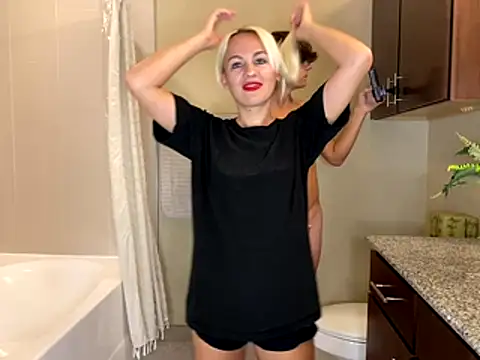 girlfriendmissy online show from 12/13/25, 11:55