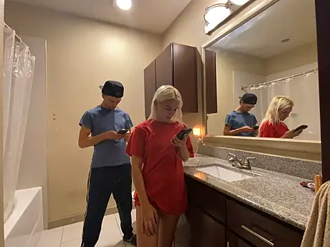 girlfriendmissy online show from 03/21/25, 06:51