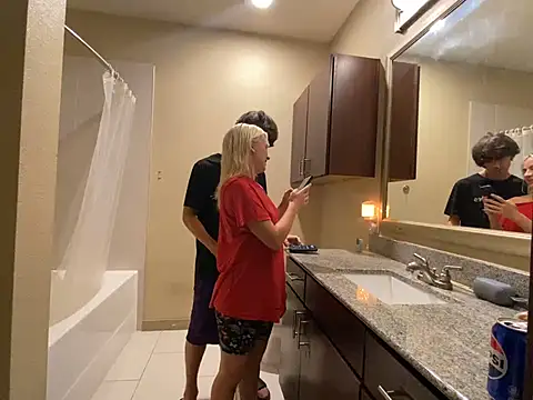 girlfriendmissy online show from 02/20/25, 12:41