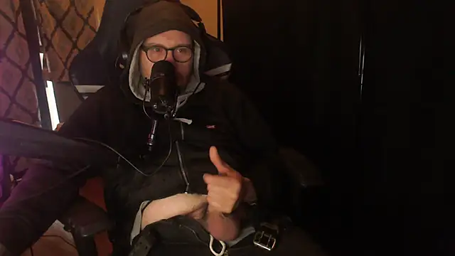 chicostick413 online show from 03/12/26, 04:44