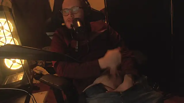 chicostick413 online show from 11/28/25, 03:07