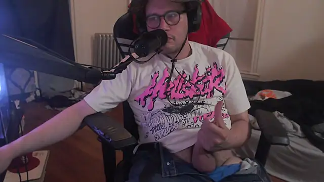 chicostick413 online show from 10/08/25, 11:27