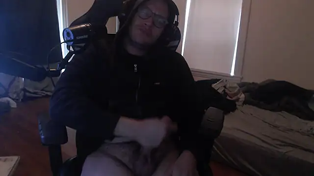 chicostick413 online show from 10/29/25, 05:12