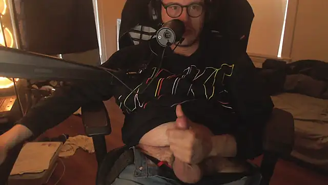 chicostick413 online show from 11/02/25, 06:13