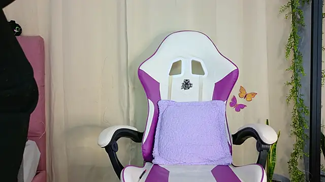 GilaKat online show from 09/23/25, 05:47