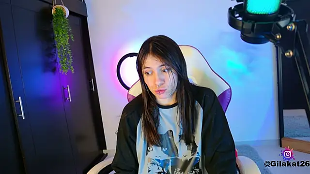 GilaKat online show from 11/16/25, 07:46