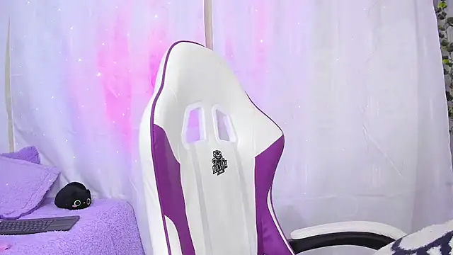 GilaKat online show from 01/28/25, 03:15