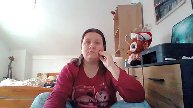 Snapshot of ReifeVenna chatting on 01/14/26, 08:51 ReifeVenna online show from 01/14/26, 08:51