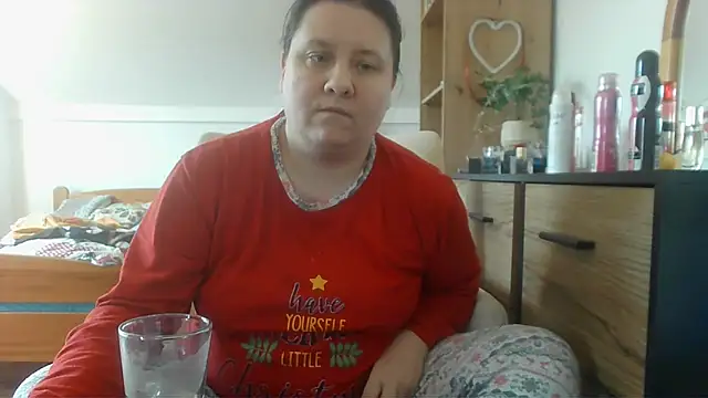 ReifeVenna online show from 03/19/25, 10:44