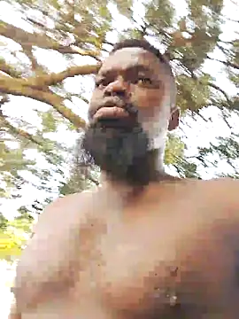 Snapshot of Chocolate_factory_man chatting on 10/23/25, 04:00 Chocolate factory man online show from 10/23/25, 04:00