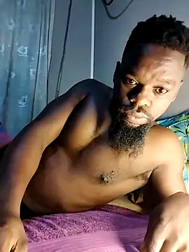 Snapshot of Chocolate_factory_man chatting on 09/30/25, 03:23 Chocolate factory man online show from 09/30/25, 03:23