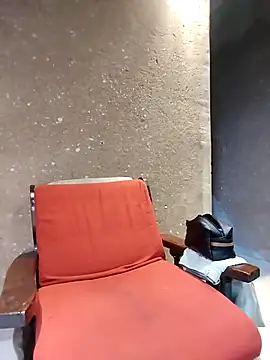 Chocolate factory man online show from 04/18/26, 04:48