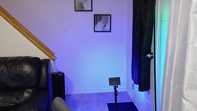 Thekodyy online show from 12/14/25, 12:11