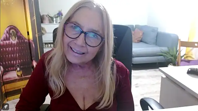 sofia xkiss online show from 01/05/26, 06:00