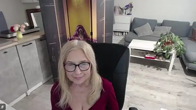 sofia xkiss online show from 02/10/26, 02:49