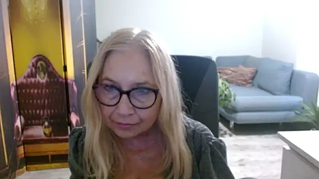 sofia xkiss online show from 11/09/25, 07:45