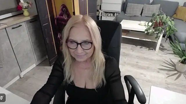 sofia xkiss online show from 02/21/26, 02:52