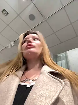 justmila online show from 11/22/25, 12:37