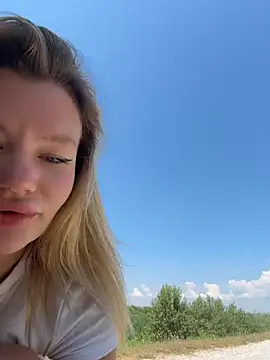 justmila online show from 06/25/26, 10:53