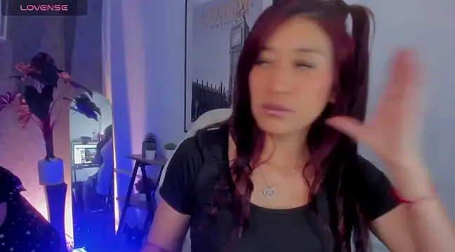 Snapshot of SofiaGomez420 chatting on 01/22/25, 02:46 SofiaGomez420 online show from 01/22/25, 02:46