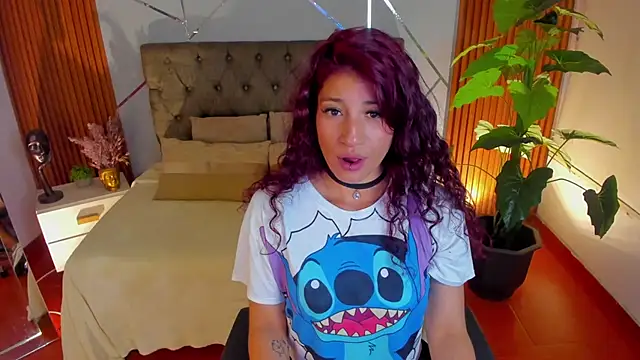 Snapshot of SofiaGomez420 chatting on 02/18/25, 12:48 SofiaGomez420 online show from 02/18/25, 12:48