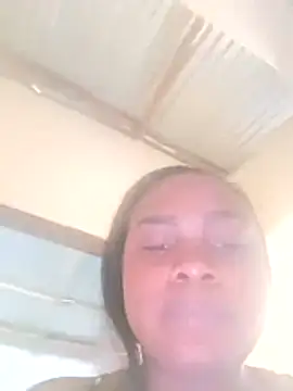 NicolVilla online show from 12/21/25, 12:51