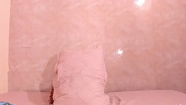 NicolVilla online show from 10/11/25, 12:33