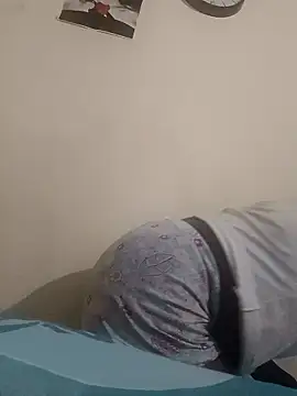 NicolVilla online show from 04/11/26, 05:05