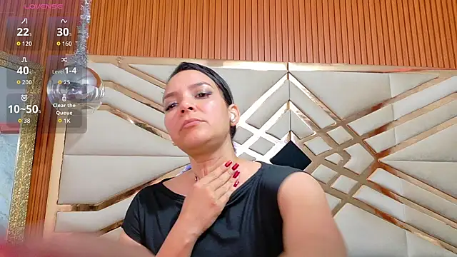 Sluttyandmature online show from 02/09/26, 12:58