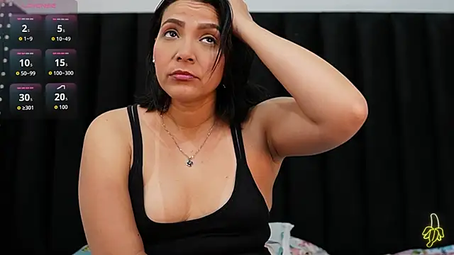 Snapshot of Sluttyandmature chatting on 05/22/26, 12:14 Sluttyandmature online show from 05/22/26, 12:14