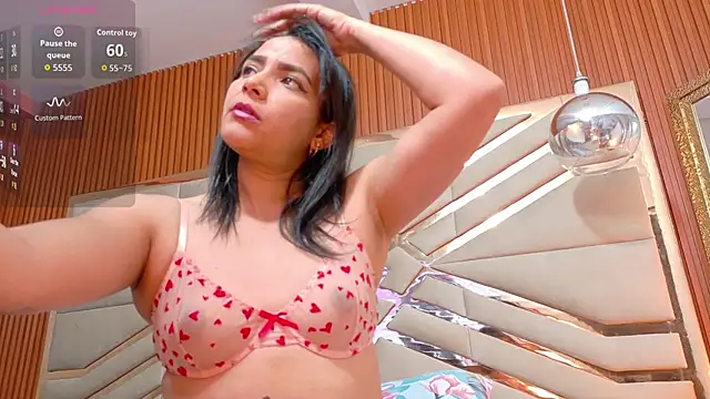 Snapshot of Sluttyandmature chatting on 12/03/25, 12:59 Sluttyandmature online show from 12/03/25, 12:59