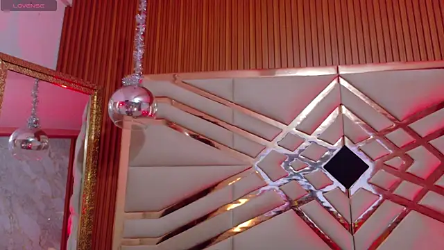 Sluttyandmature online show from 03/25/26, 12:48