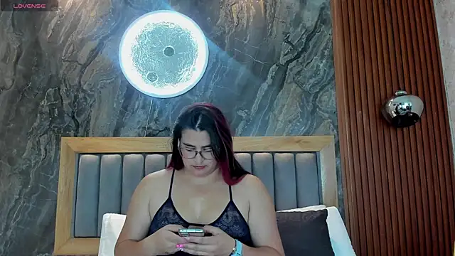 BellaPeers  online show from 10/24/25, 12:04